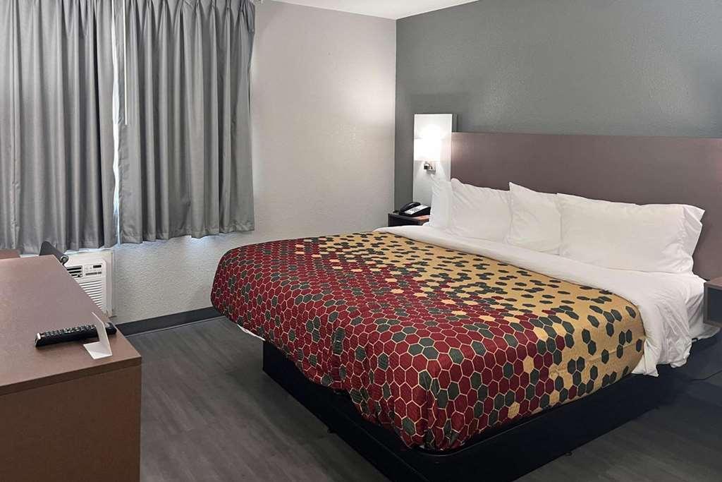 Econo Lodge Portage Phòng bức ảnh